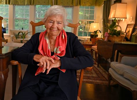 Worcester resident, 100, oldest patient for heart valve procedure.